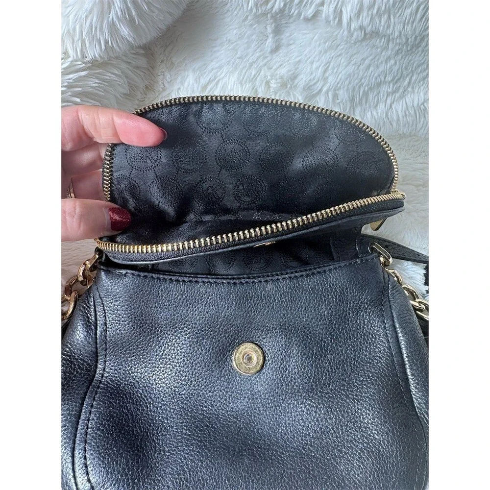 Michael Kors Crossbody Bag Womens Small Black Flap Gold Chain Strap COA - Picture 7 of 10